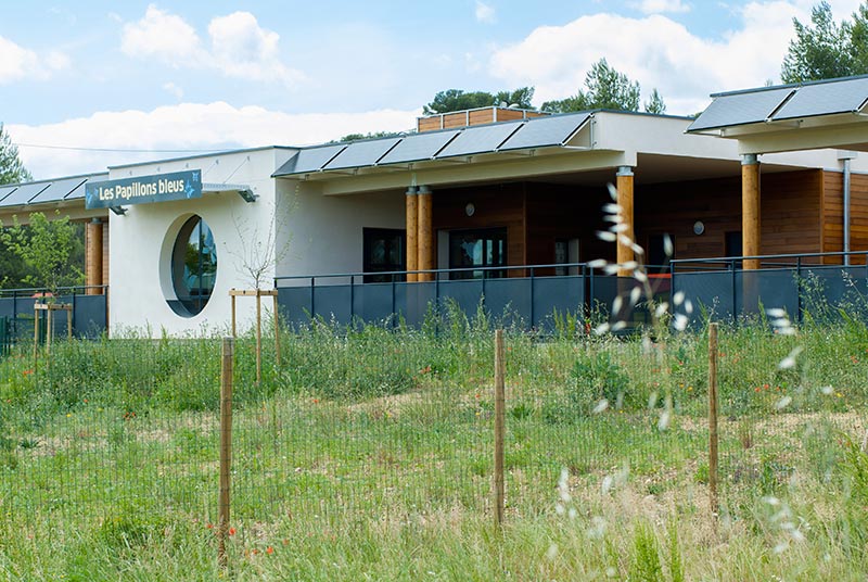 Crèche « les papillons bleus »